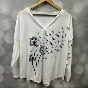 Unbranded NWOT beautiful white blouse with dandelion to dragonfly image‎ size 5X